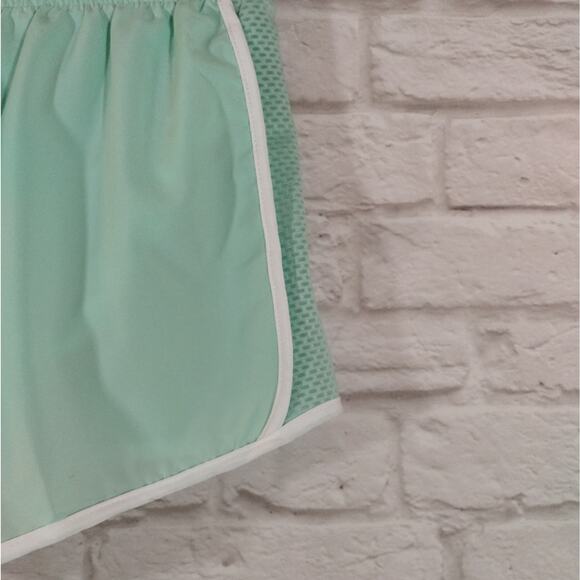 O Reebok Game Time Yucca Relaxed Mid Rise Training Running Shorts w/Liner NWT M - Picture 7 of 9